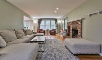 41 Wellesley Dr, Bedford, NH 03110