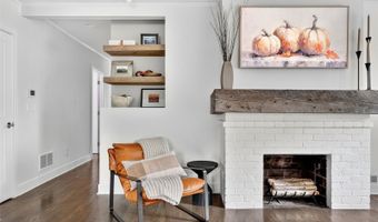 1950 Jasmine St, Denver, CO 80220