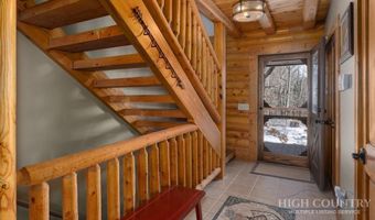 487 Klonteska Dr, Banner Elk, NC 28604