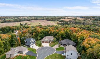 2008 Little Creek Cir, Rockford, MN 55373