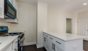 73 Maple Ave, Johnston, RI 02919