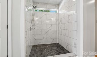 28 Ridgefield Pl, Asheville, NC 28803