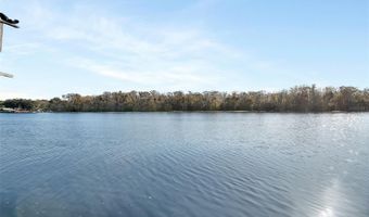 55512 FRONT St, Astor, FL 32102