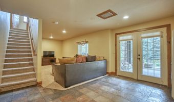 57 Falls Creek Dr, Bellvue, CO 80512