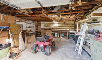 804 Hannah Ave, Alma, MI 48801