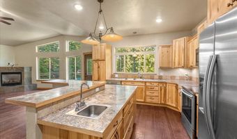 17727 S Bull Run Rd, Cataldo, ID 83810