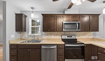 1152 D'Olive St, Bay Minette, AL 36507