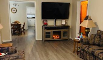 210 Bates St, Batesville, MS 38606