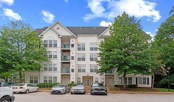 15612 EVERGLADE Ln 401, Bowie, MD 20716