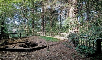 331 Lake Harbor Rd, Brandon, MS 39047