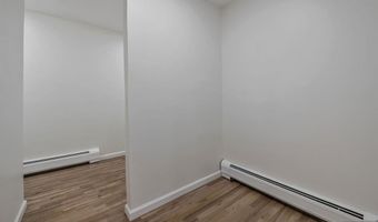 31 Gloria Dr, Allendale, NJ 07401