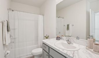 285 MANGROVE SHADE Cir, Apollo Beach, FL 33572