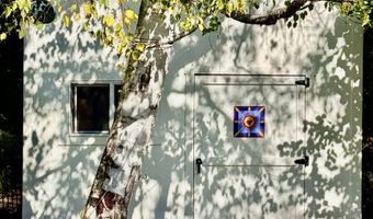 112 S Crest Dr, Burlington, VT 05401