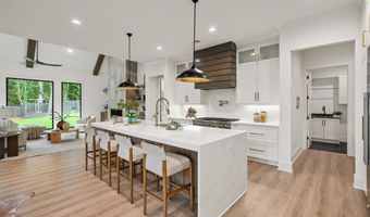 437 Jon Scott Dr, Alpharetta, GA 30009