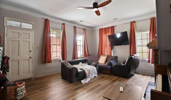 910 West St, Beaufort, SC 29902