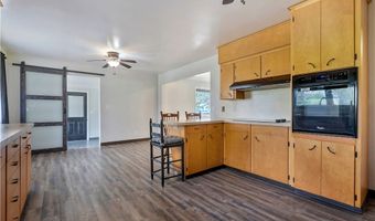 300 Homeworth Rd, Alliance, OH 44601