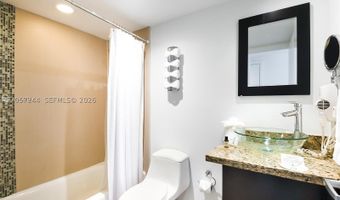 290 Bal Bay Dr 108, Bal Harbour, FL 33154