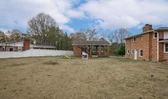 560 Edisto Dr, Batesburg, SC 29006