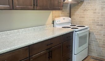 1136 Art Gallery Rd, Bedford, IN 47421