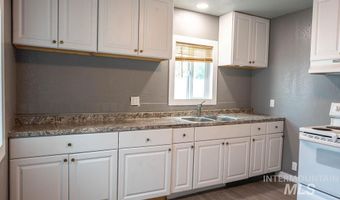 504 8th Ave N, Buhl, ID 83316