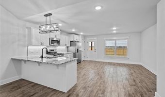 330 Palm St, Bentonville, AR 72713