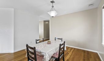145 W 1ST St, Bayonne, NJ 07002