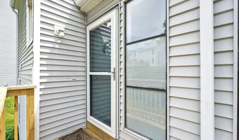 27 Pheasant Run 27, Cromwell, CT 06416