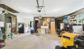 5542 N Olivia Dr, Alexandria, IN 46001