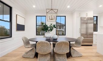 7 Champlin St, Newport, RI 02840