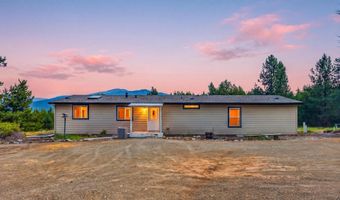 1255 Roberts Ln, Blanchard, ID 83804