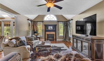 117 Majestic Dr, Adams Twp., PA 16046