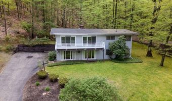 93 Vaughn Hill Rd, Bolton, MA 01740
