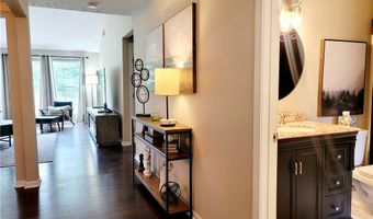 10127 Outrigger Cv, Aurora, OH 44202