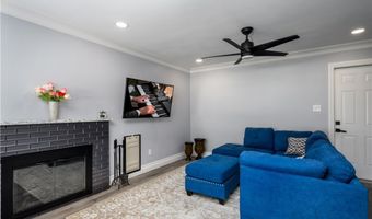 2750 Banff Ct, Carlsbad, CA 92010