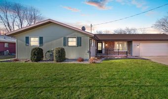 709 N KENSINGTON Dr, Appleton, WI 54915