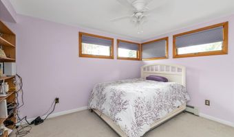 7 Swartout Pl, Amityville, NY 11701