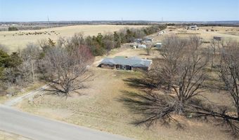 33057 Square Top Rd, Anadarko, OK 73005