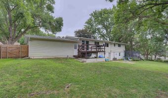 1255 W Dodge Ave, Arlington, NE 68002