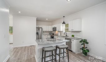 1017 Pegram St, Charlotte, NC 28205