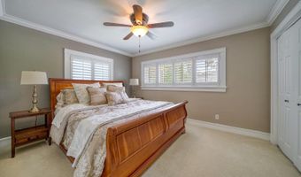 1666 ROBIN HOOD Ln, Clearwater, FL 33764