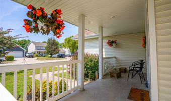 1113 9th Ave SE, Altoona, IA 50009