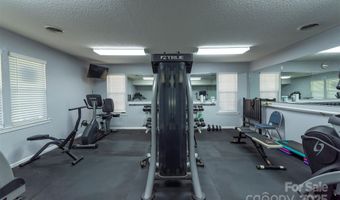 3101 Idle Hour Dr, Asheville, NC 28806