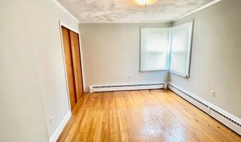 44 Dudley Ave, Newport, RI 02840