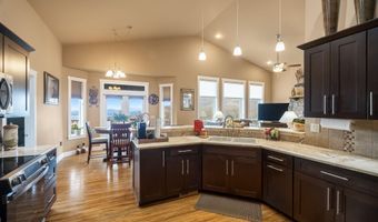 374 Carbine Dr, Clark Fork, ID 83811