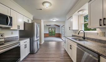 4 BRIARWOOD Ct, Dover, DE 19904