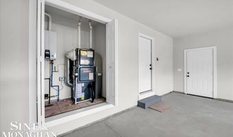 144 Channelsyde Dr, Algonac, MI 48001