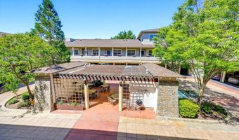 832 Pavilion Pl, Ashland, OR 97520