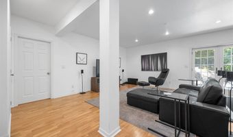 1000 133rd Dr, Amana, IA 52203