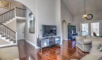 39 Lasky Rd, Beacon Falls, CT 06403