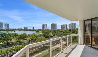 20185 E Country Club Dr 505, Aventura, FL 33180